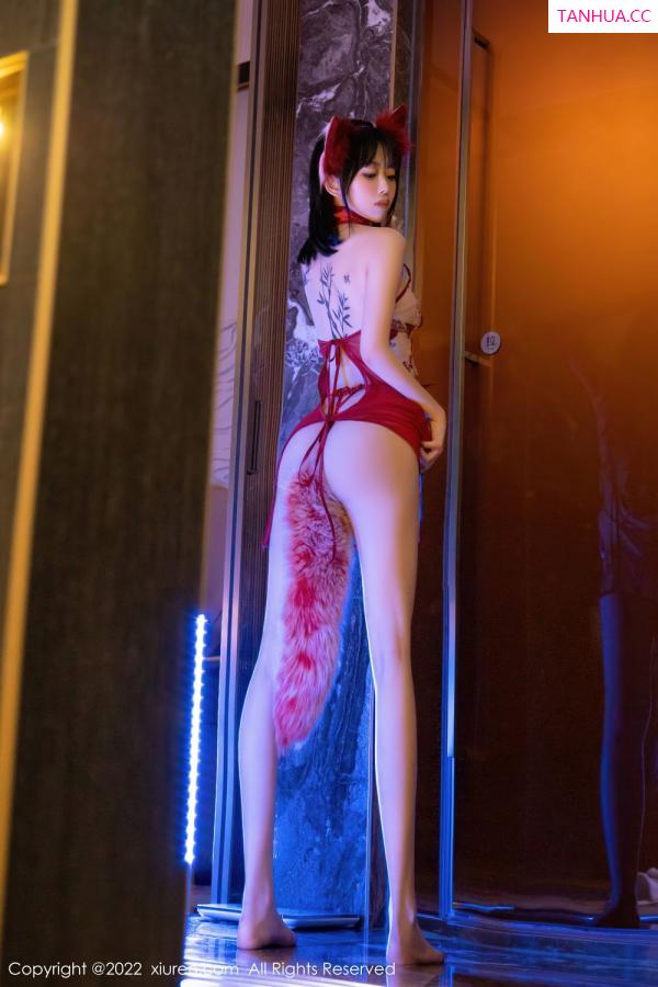 小奶瓶呜呜  [XiuRen]高清写真图 2022.02.24 No.4634 奶瓶第30张图片